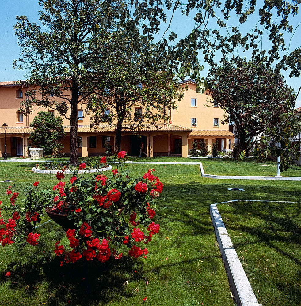 Hotel Dall'Ongaro Ghirano Extérieur photo